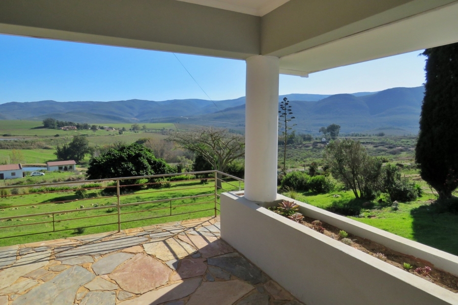 4 Bedroom Property for Sale in Uniondale Rural Western Cape